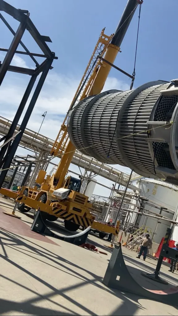total-western eco services project - Craning Hot Heat Exchanger for Converter 2